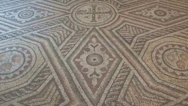 antony_eglise_saint_saturnin_mosaique