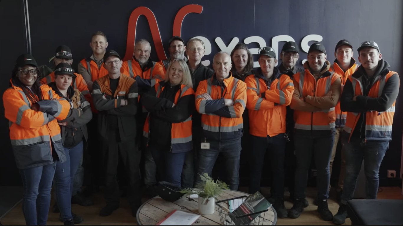 Collaborateurs Nexans fierté d'appartenance - Perles d'Histoire